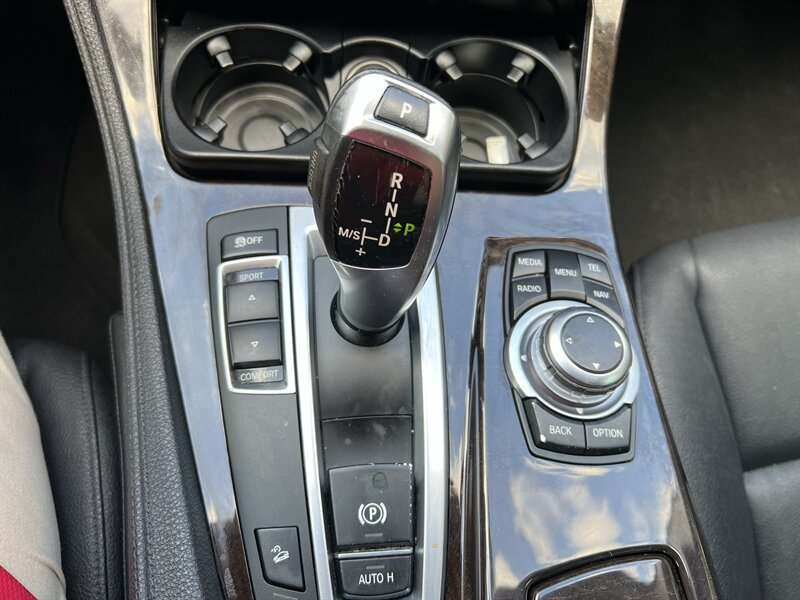 2013 BMW 5 Series 528i - Photo 16