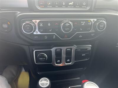 2021 Jeep Wrangler 80th Anniversary Edition   - Photo 9 - Tulsa, OK 74112