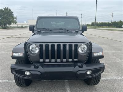 2021 Jeep Wrangler 80th Anniversary Edition   - Photo 3 - Tulsa, OK 74112