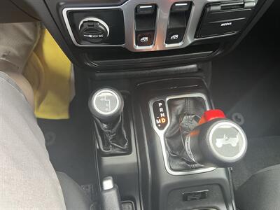 2021 Jeep Wrangler 80th Anniversary Edition   - Photo 10 - Tulsa, OK 74112