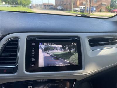 2016 Honda HR-V EX-L w/Navi   - Photo 21 - Tulsa, OK 74112