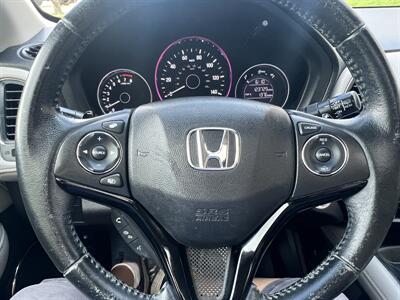 2016 Honda HR-V EX-L w/Navi   - Photo 13 - Tulsa, OK 74112
