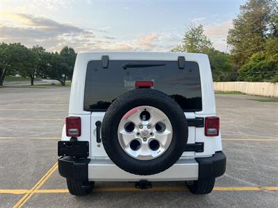 2014 Jeep Wrangler Unlimited Sahara   - Photo 4 - Tulsa, OK 74112