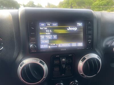 2014 Jeep Wrangler Unlimited Sahara   - Photo 16 - Tulsa, OK 74112