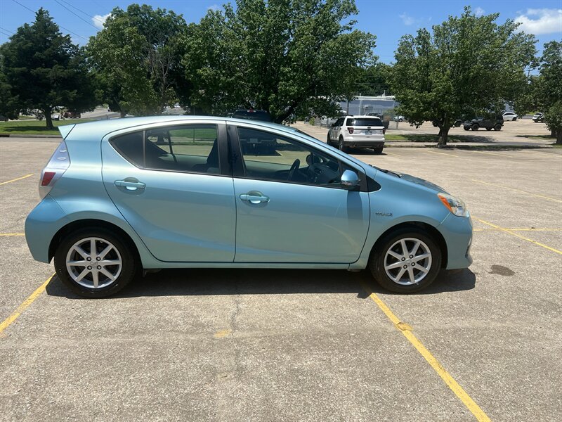 2014 Toyota Prius c One   - Photo 1 - Tulsa, OK 74112