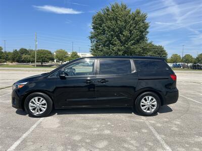 2016 Kia Sedona L   - Photo 1 - Tulsa, OK 74112
