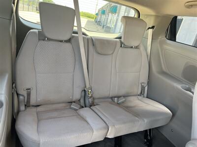 2016 Kia Sedona L   - Photo 12 - Tulsa, OK 74112