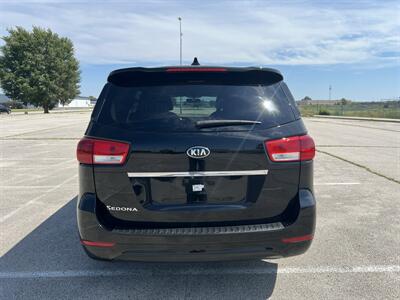 2016 Kia Sedona L   - Photo 4 - Tulsa, OK 74112