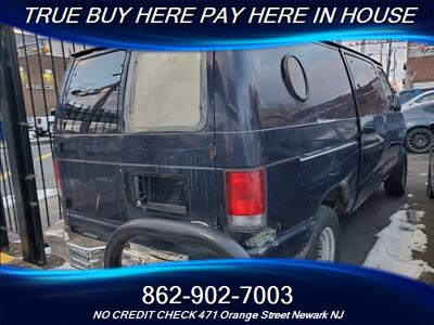 2000 Ford E-Series Van E-250   - Photo 2 - Newark, NJ 07107