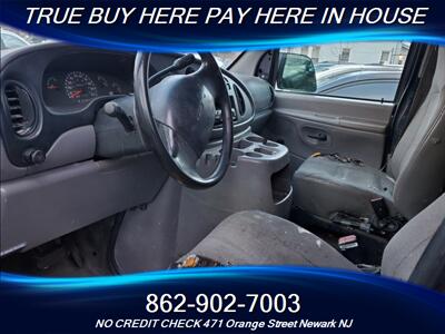 2000 Ford E-Series Van E-250   - Photo 4 - Newark, NJ 07107