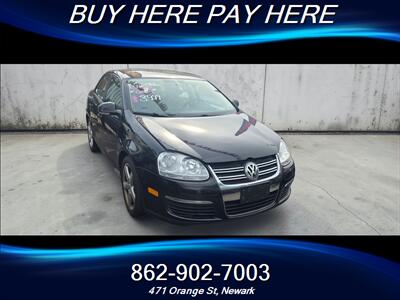 2010 Volkswagen Jetta Limited Edition PZEV   - Photo 2 - Newark, NJ 07107