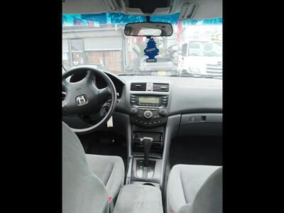 2004 Honda Accord LX   - Photo 8 - Newark, NJ 07107