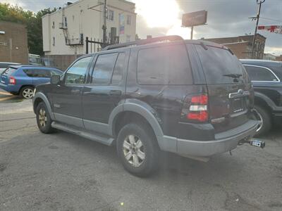 2006 Ford Explorer XLT XLT 4dr SUV   - Photo 3 - Newark, NJ 07107