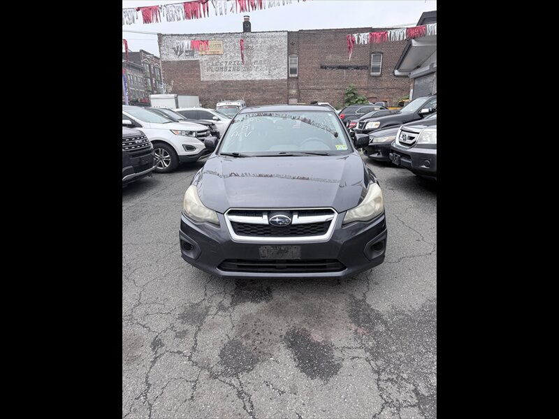2012 Subaru Impreza 2.0i Premium  