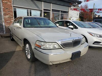 2006 Lincoln Town Car Designer Series   - Photo 1 - Newark, NJ 07107