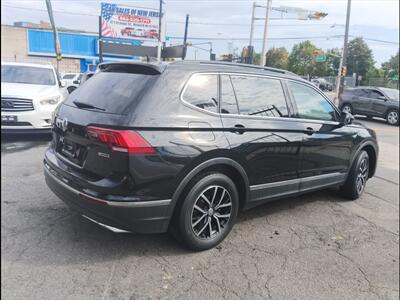 2021 Volkswagen Tiguan SE 4Motion   - Photo 2 - Newark, NJ 07107