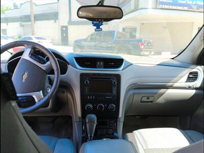 2015 Chevrolet Traverse   - Photo 22 - Newark, NJ 07107