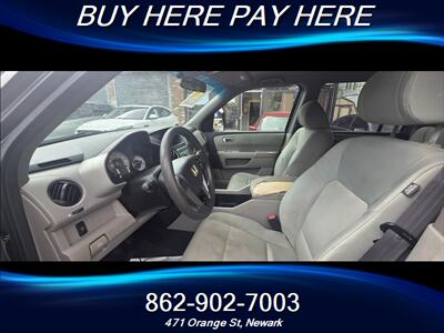 2011 Honda Pilot LX   - Photo 6 - Newark, NJ 07107