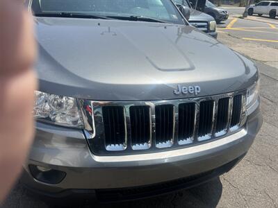 2013 Jeep Grand Cherokee Laredo   - Photo 9 - Newark, NJ 07107