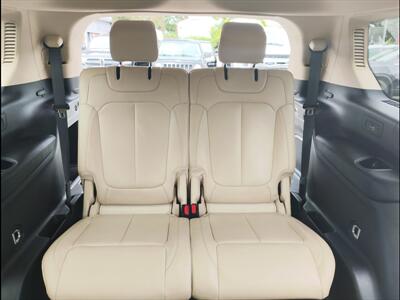 2021 Jeep Grand Cherokee Limited   - Photo 9 - Newark, NJ 07107