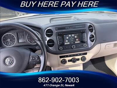 2013 Volkswagen Tiguan S   - Photo 11 - Newark, NJ 07107