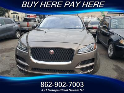 2017 Jaguar F-PACE 35t Premium   - Photo 8 - Newark, NJ 07107