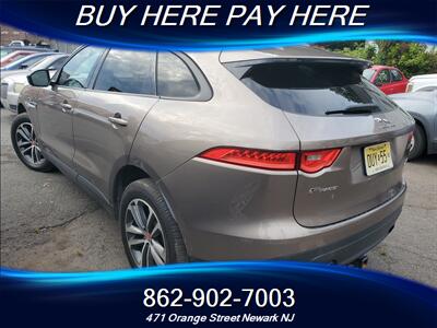 2017 Jaguar F-PACE 35t Premium   - Photo 5 - Newark, NJ 07107