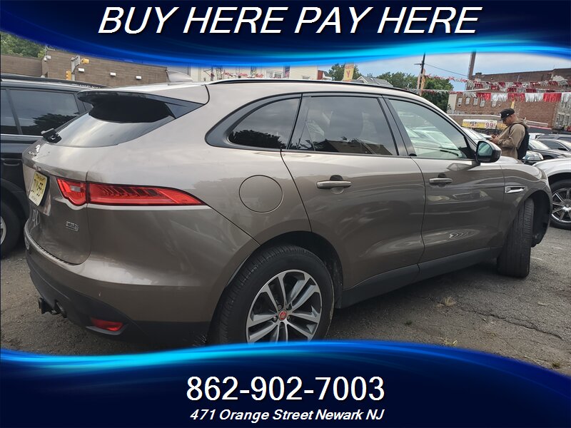 2017 Jaguar F-PACE 35t Premium  