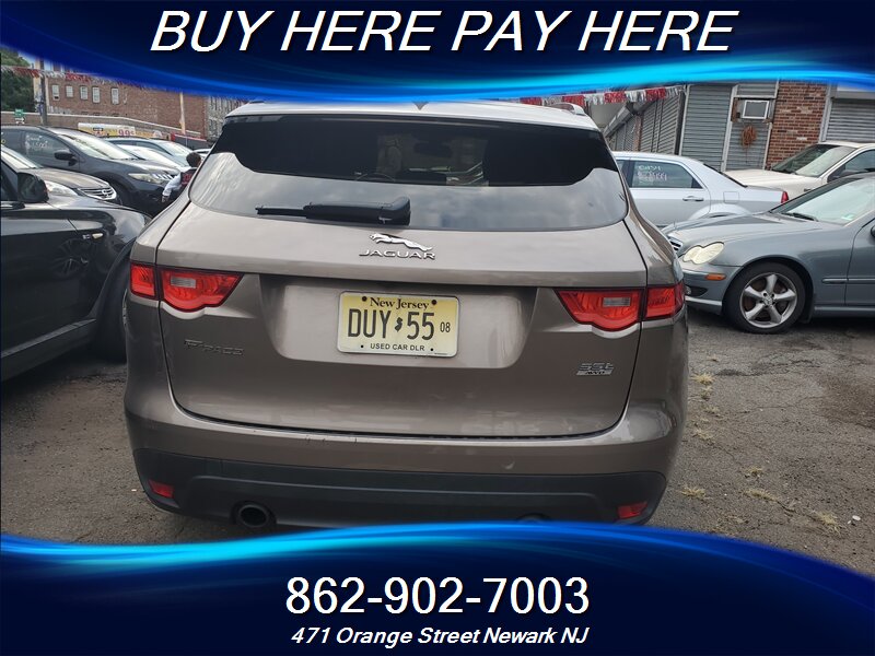 2017 Jaguar F-PACE 35t Premium  