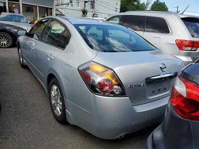 2010 Nissan Altima 2.5   - Photo 3 - Newark, NJ 07107