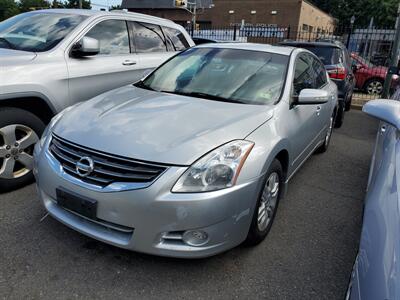 2010 Nissan Altima 2.5   - Photo 4 - Newark, NJ 07107