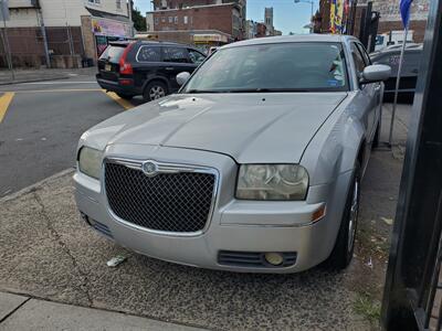 2009 Chrysler 300 Series Touring   - Photo 6 - Newark, NJ 07107