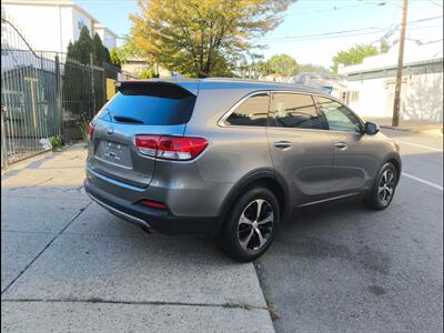 2018 Kia Sorento EX V6   - Photo 4 - Newark, NJ 07107