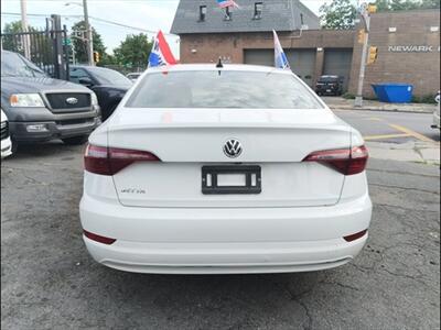 2021 Volkswagen Jetta S   - Photo 5 - Newark, NJ 07107