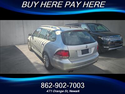 2011 Volkswagen Jetta SportWagen S PZEV   - Photo 3 - Newark, NJ 07107