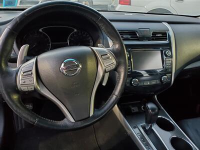 2013 Nissan Altima 3.5 S   - Photo 8 - Newark, NJ 07107