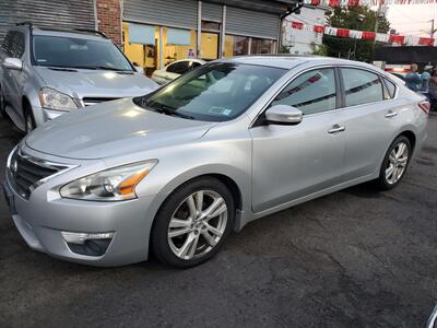 2013 Nissan Altima 3.5 S   - Photo 5 - Newark, NJ 07107