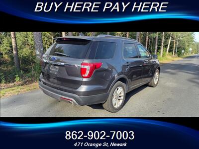 2017 Ford Explorer XLT   - Photo 3 - Newark, NJ 07107
