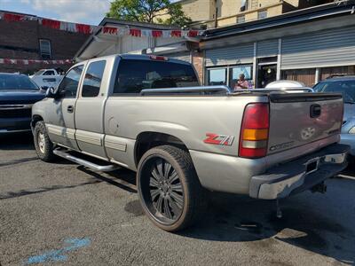 2000 Chevrolet Silverado 1500 3dr   - Photo 4 - Newark, NJ 07107