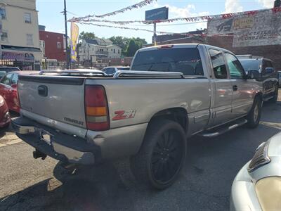 2000 Chevrolet Silverado 1500 3dr   - Photo 2 - Newark, NJ 07107