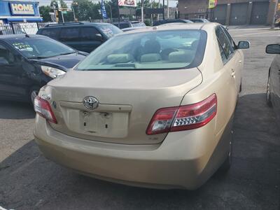 2010 Toyota Camry   - Photo 8 - Newark, NJ 07107