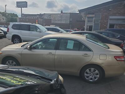 2010 Toyota Camry   - Photo 5 - Newark, NJ 07107