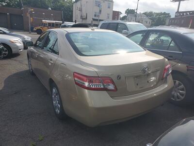 2010 Toyota Camry   - Photo 6 - Newark, NJ 07107