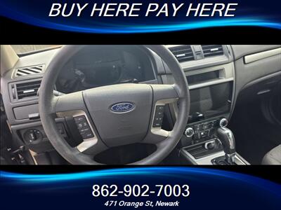 2010 Ford Fusion SE   - Photo 5 - Newark, NJ 07107