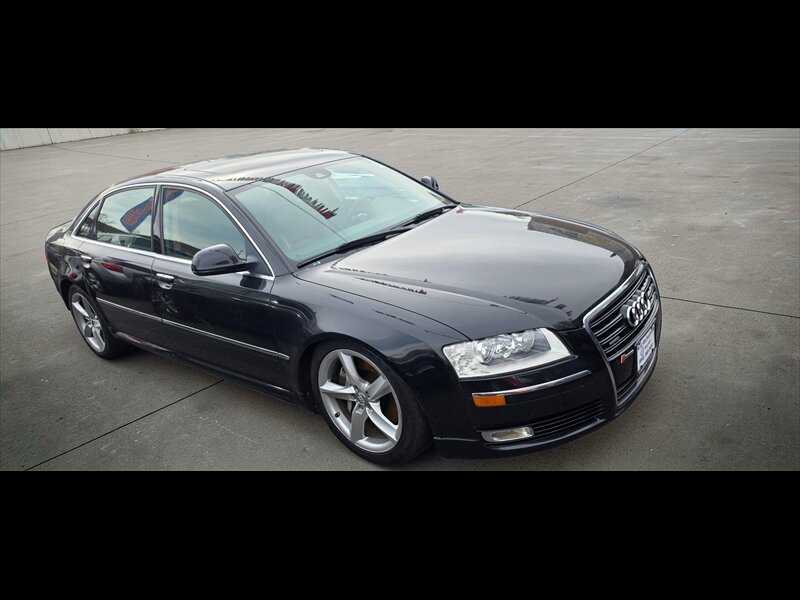 2010 Audi A8 L quattro  