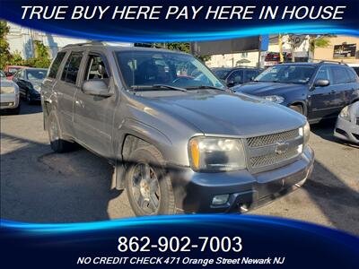2006 Chevrolet Trailblazer LS LS 4dr SUV   - Photo 1 - Newark, NJ 07107
