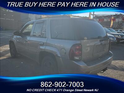 2006 Chevrolet Trailblazer LS LS 4dr SUV   - Photo 5 - Newark, NJ 07107