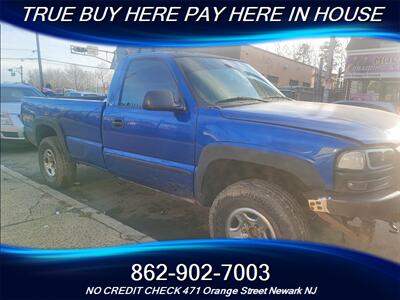 2004 GMC Sierra 1500 Work Truck 2dr Regular Cab Work Truck   - Photo 1 - Newark, NJ 07107