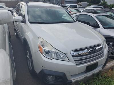 2013 Subaru Outback 2.5i Premium   - Photo 1 - Newark, NJ 07107