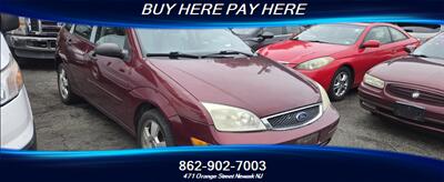 2007 Ford Focus ZX5 S   - Photo 1 - Newark, NJ 07107